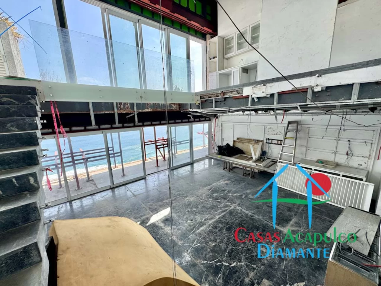 Penthouse frente al mar con gran potencial para restaurar — foto 4