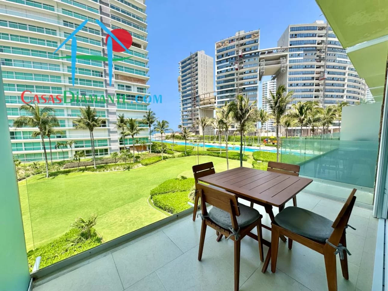 En condominio de playa con terraza y 2 recámaras — foto 6