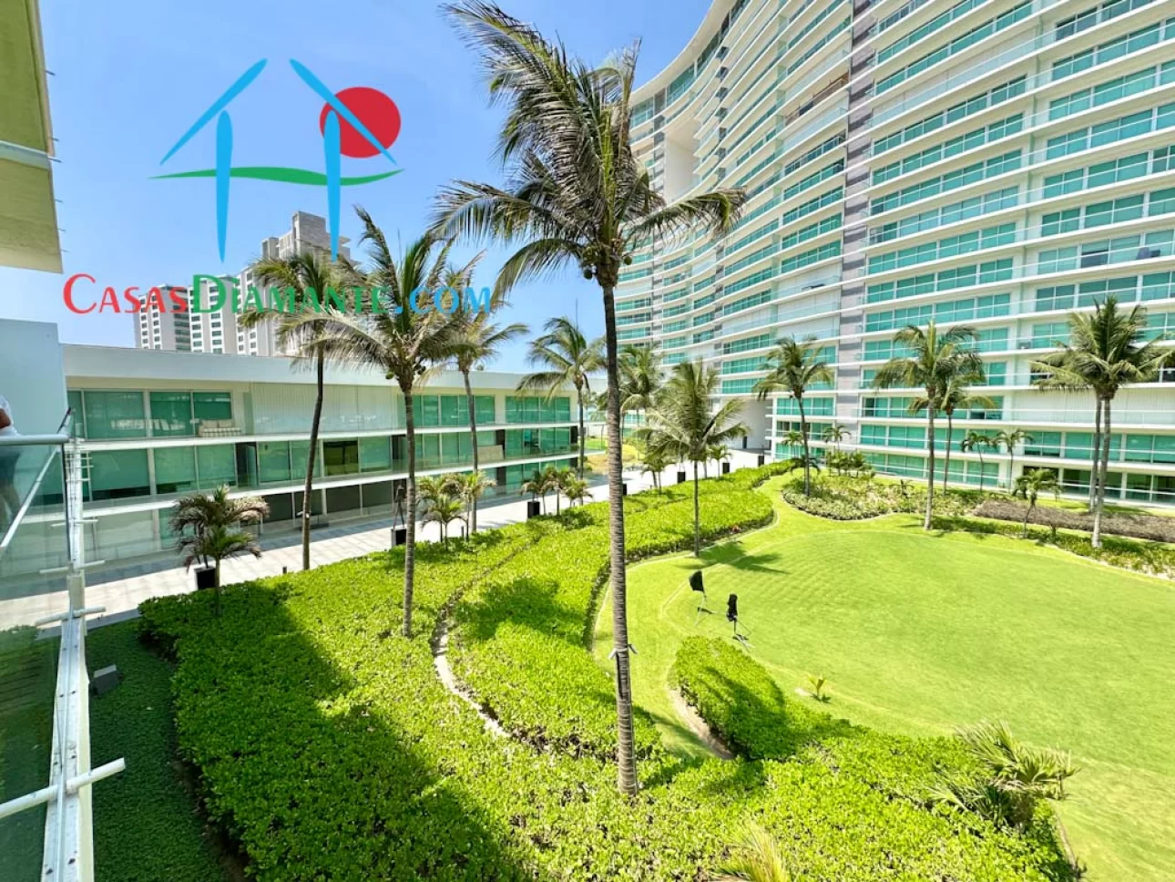 En condominio de playa con terraza y 2 recámaras — foto 11