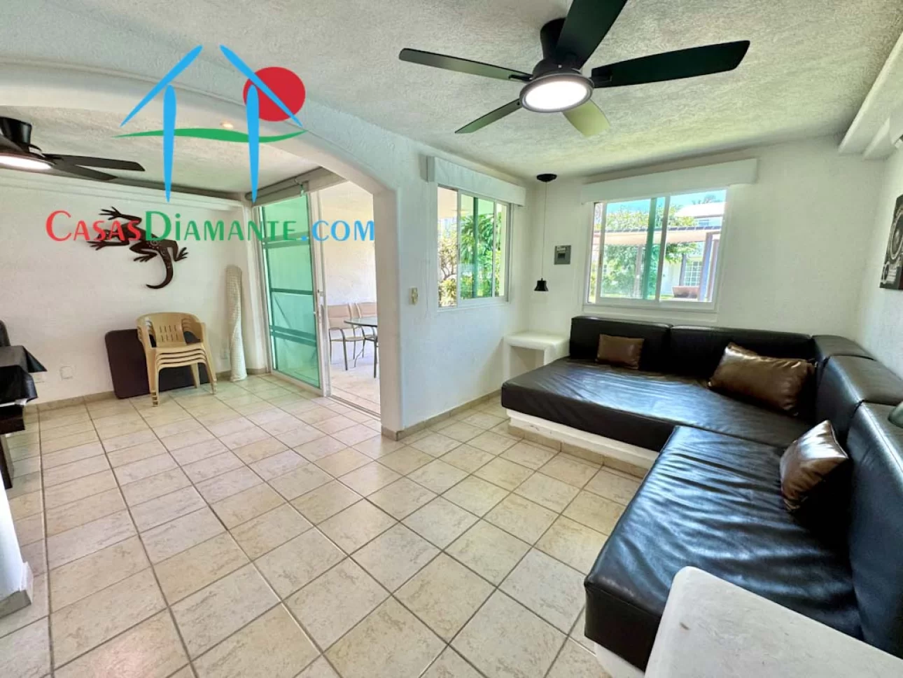 Casa en Playa Diamante con 3 recámaras