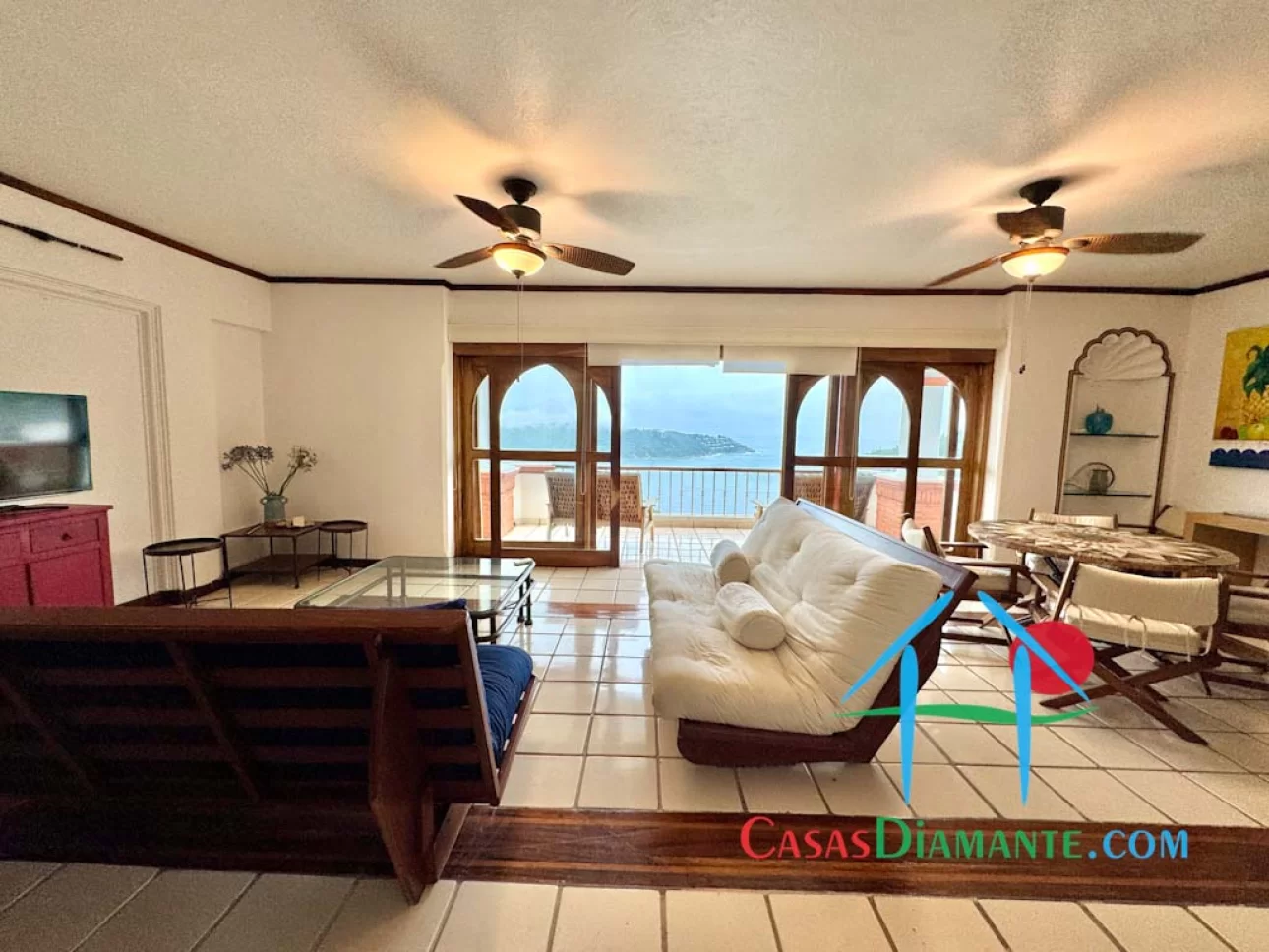 Departamento con 2 recámaras y vista al mar en Pichilingue