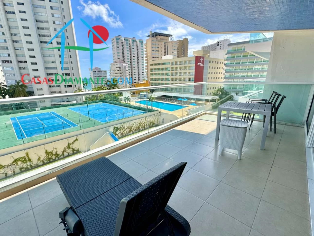 Depa en Costa Azul con terraza y vista a las áreas comunes — foto 7