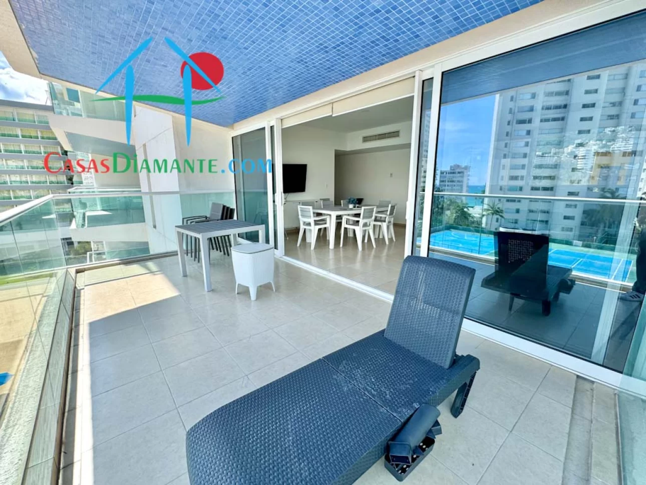 Depa en Costa Azul con terraza y vista a las áreas comunes — foto 8