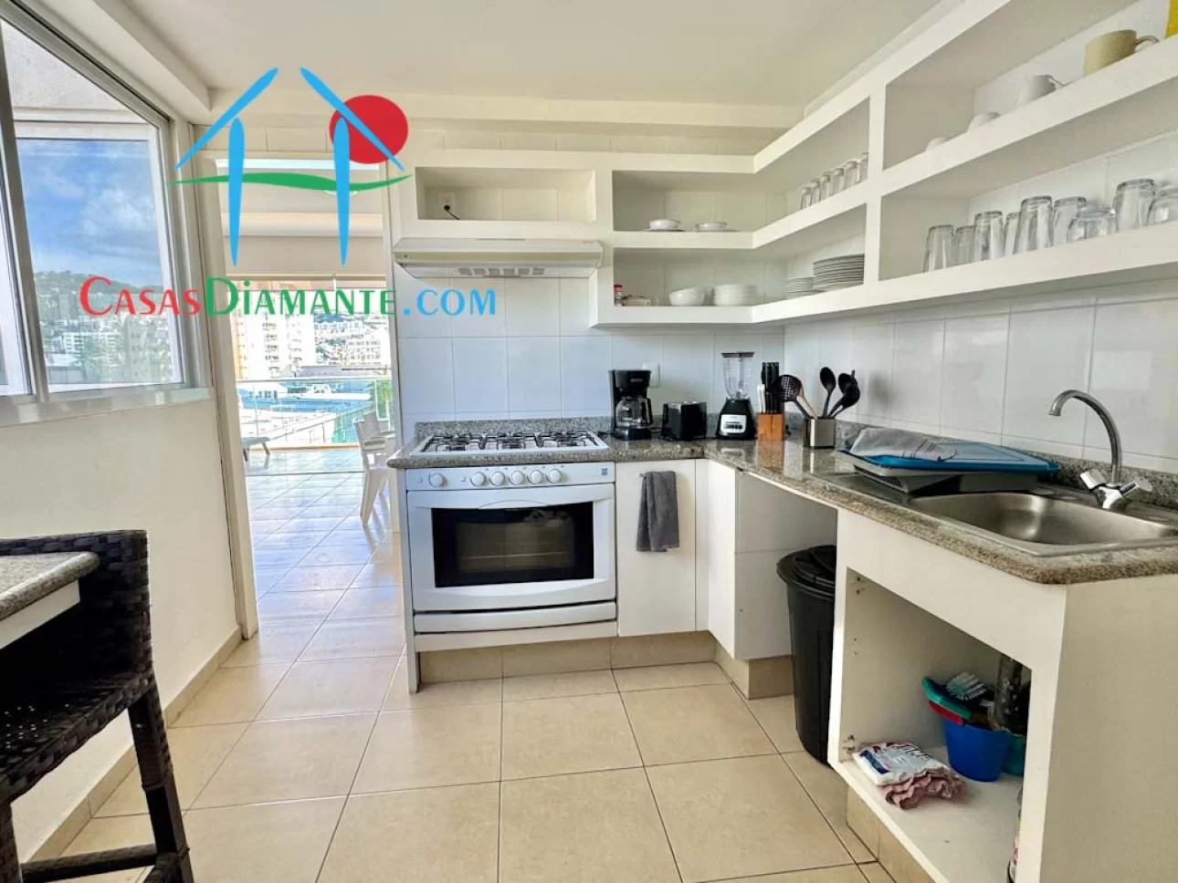 Depa en Costa Azul con terraza y vista a las áreas comunes — foto 14