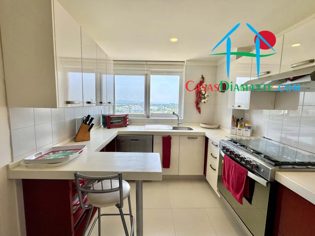 Departamento a pie de playa con 4 recámaras y vista al mar — foto 15