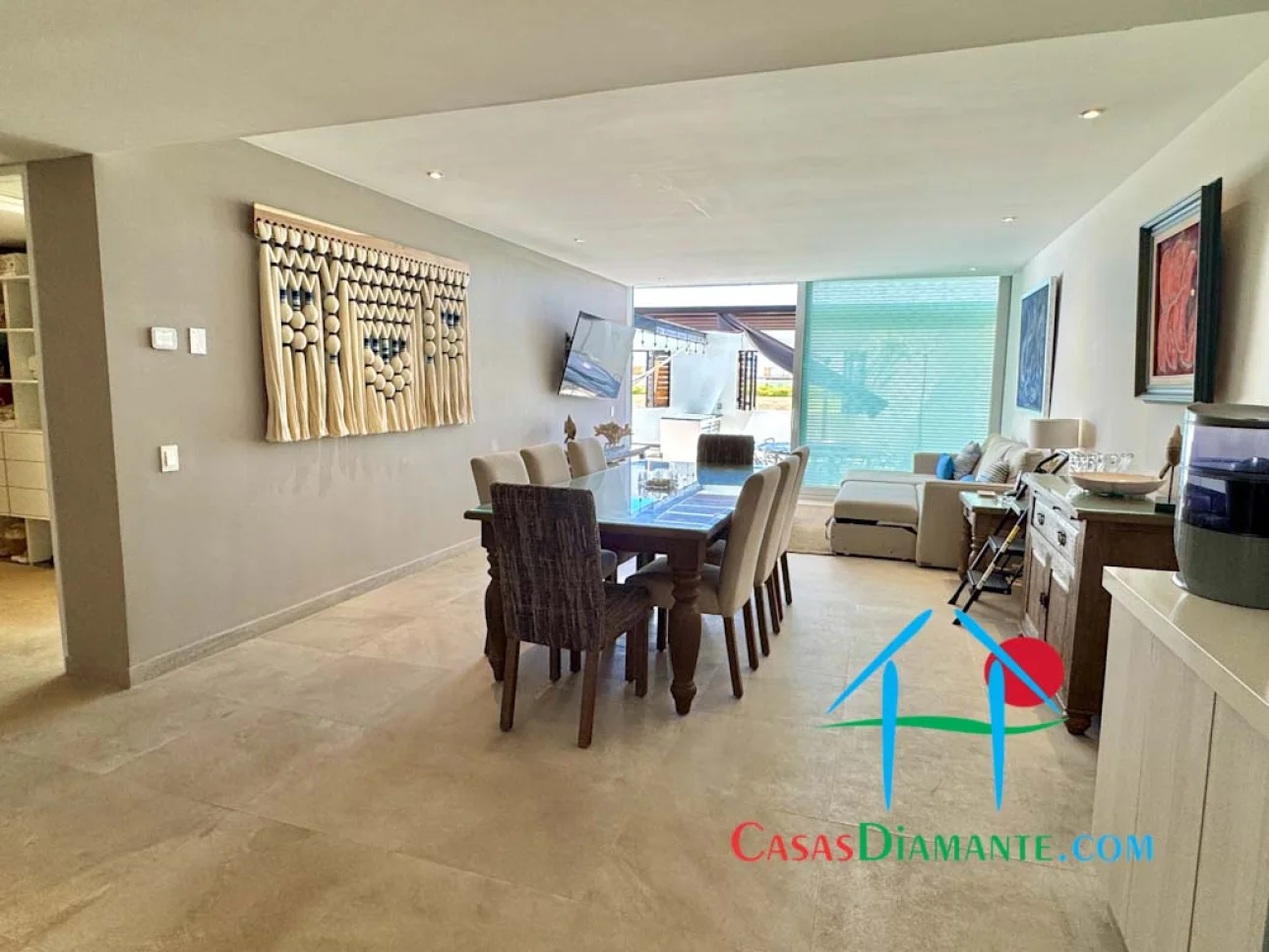 De playa con terraza, jacuzzi privado y salida al mar — foto 12
