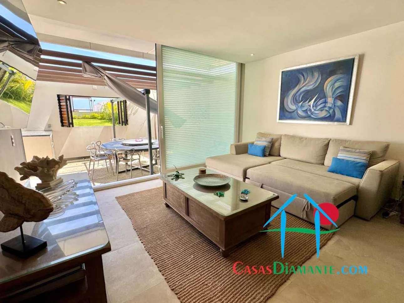 De playa con terraza, jacuzzi privado y salida al mar — foto 13