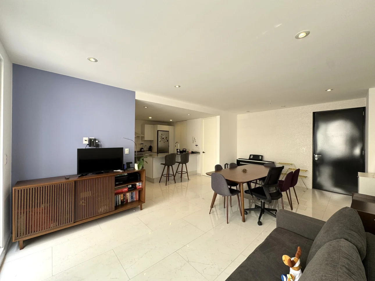 Departamento con terraza en Del Valle Sur | 79 m² | 1R — foto 3