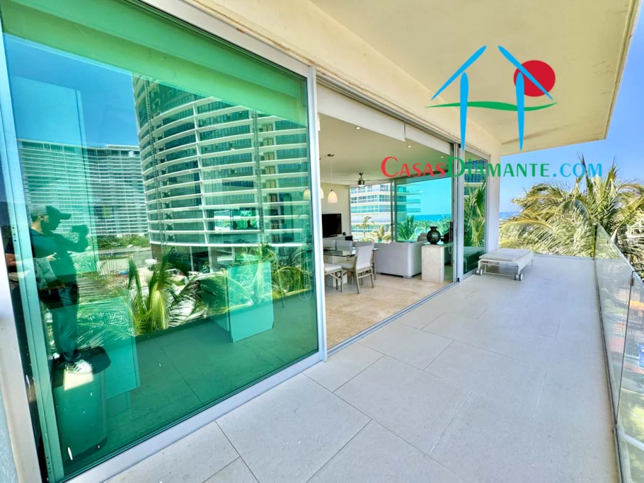 De playa con terraza doble. Vista parcial Al Mar - 15
