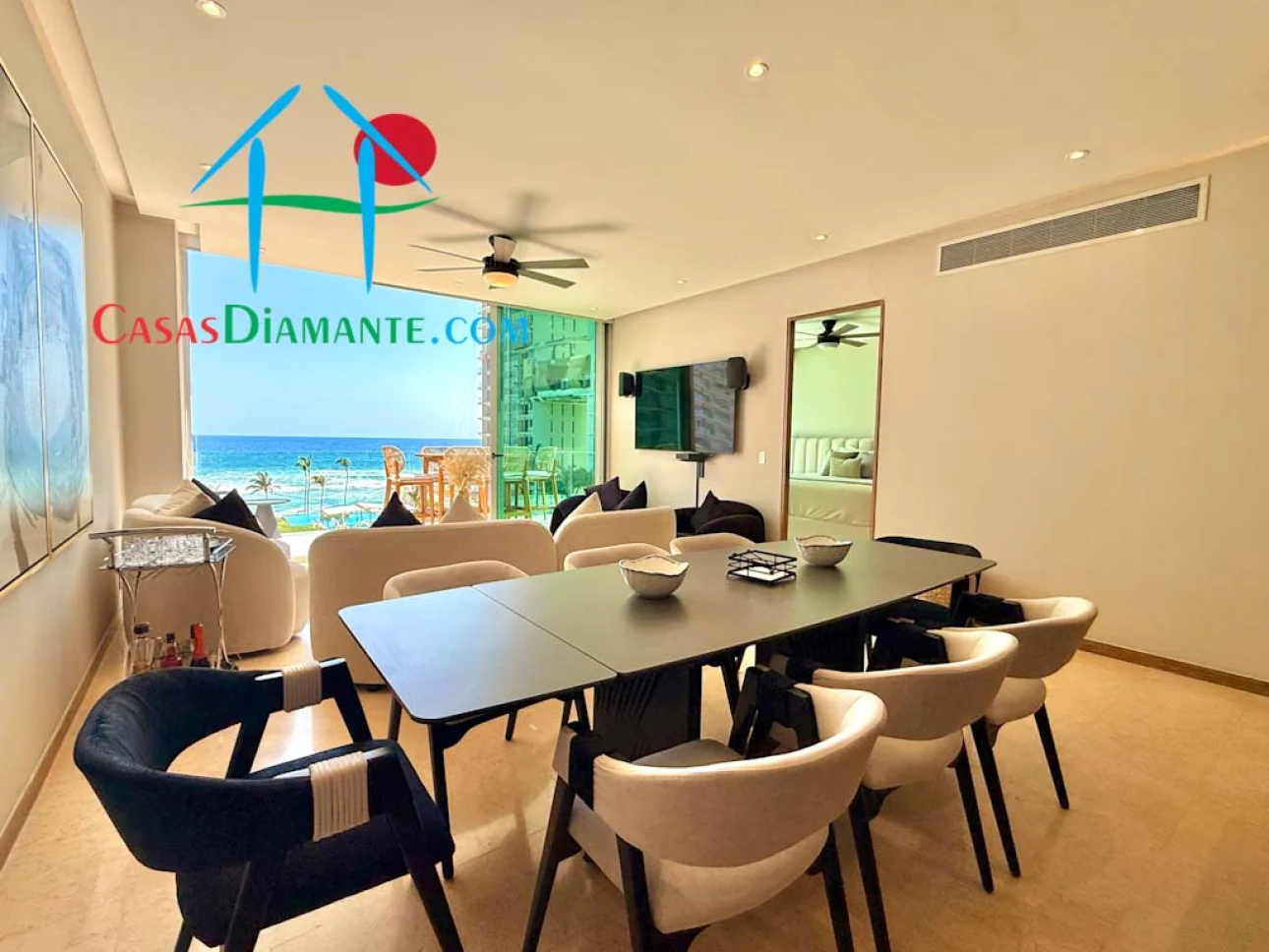 En exclusivo condominio de playa. Con terraza y vista al mar