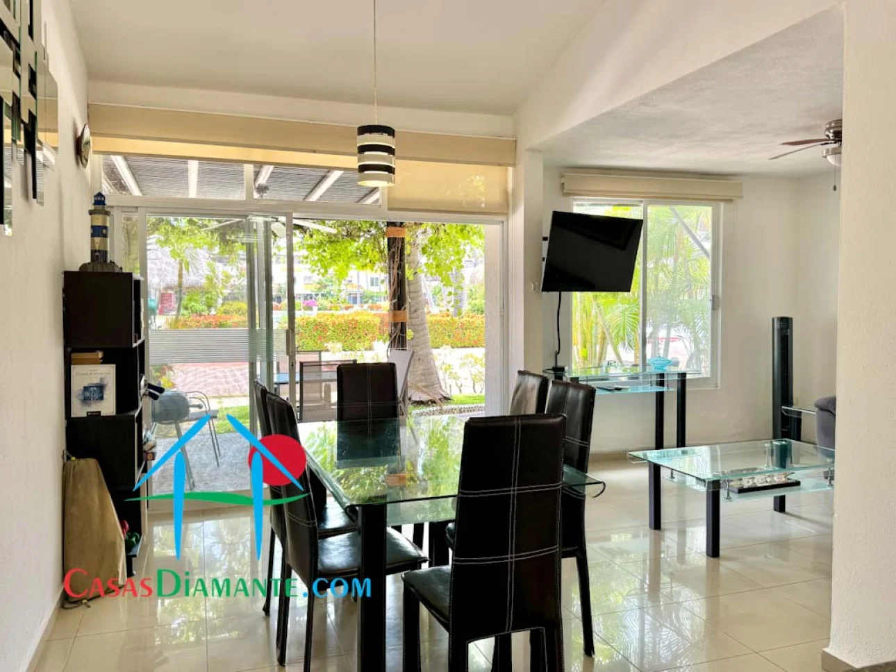 Terraza con pérgola, roof garden con asador y jacuzzi — foto 8
