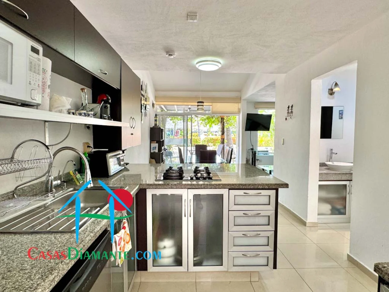 Terraza con pérgola, roof garden con asador y jacuzzi — foto 14