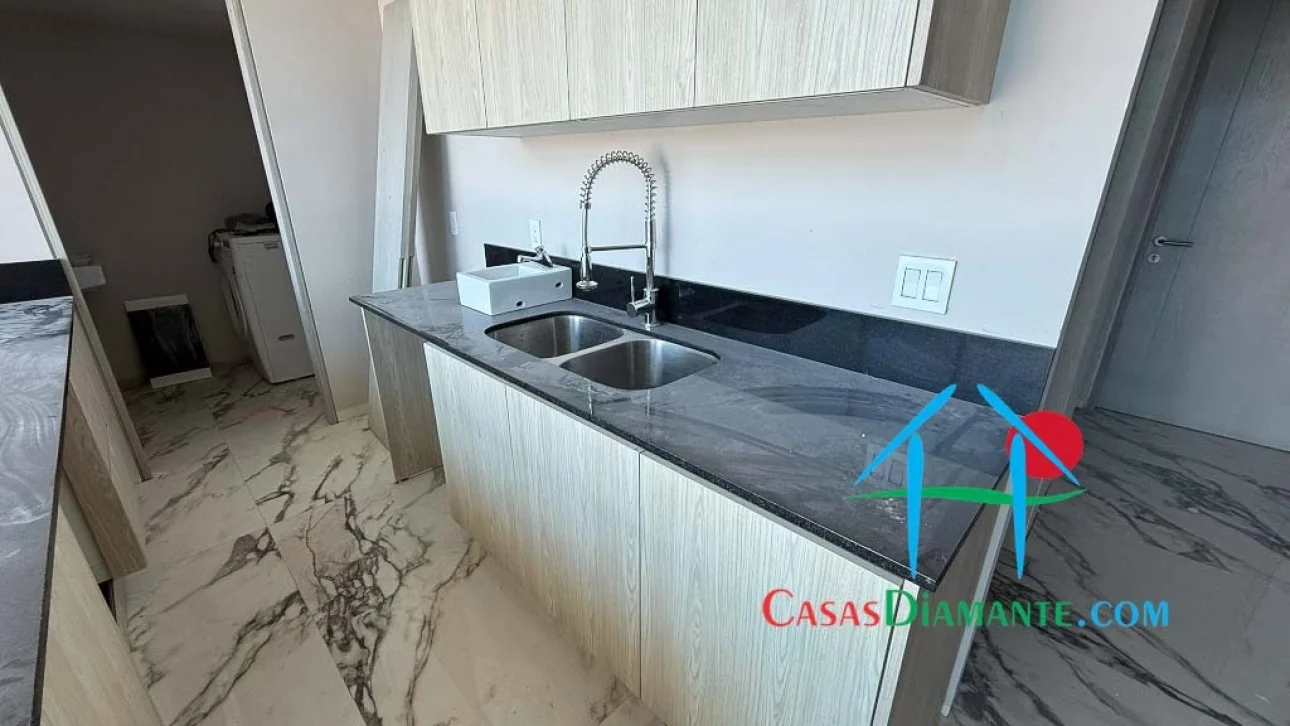Penthouse de playa, con terraza y vista al mar. Se entrega c — foto 8