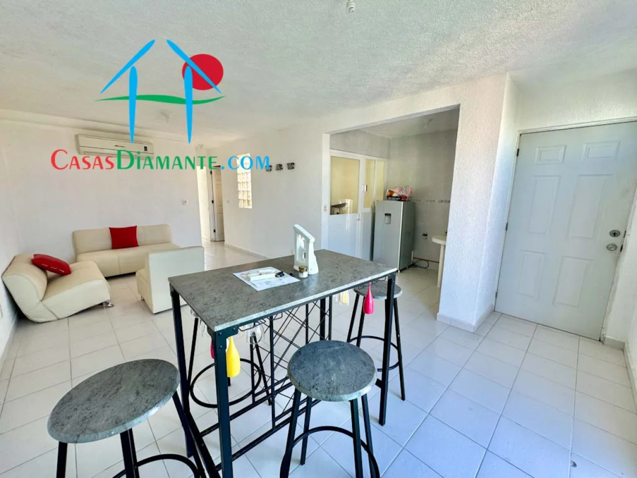 Con balcón y Roof garden con vista a la alberca — foto 4