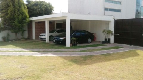 CASA EN VENTA EN PUEBLA, EN CAMINO REAL A LOS CIPRECES, ZAVALETA - 4