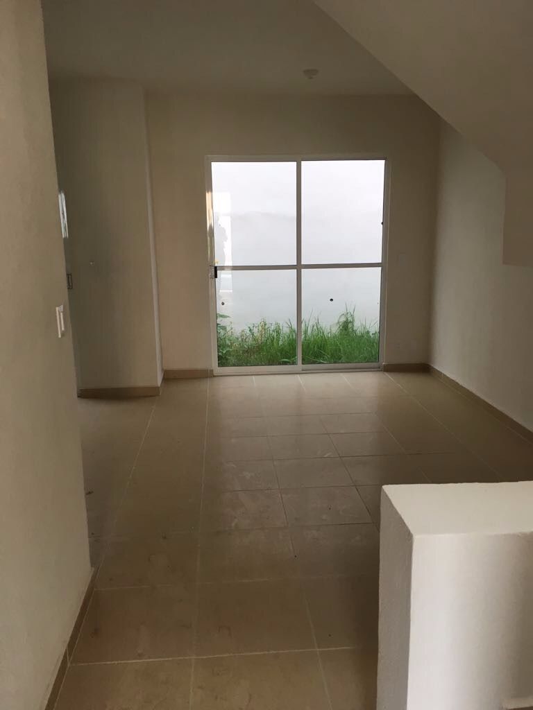 CASA EN RENTA FRACCIONAMIENTO BOSQUES DE SANCTORUM, CUAUTLANCINGO — foto 2