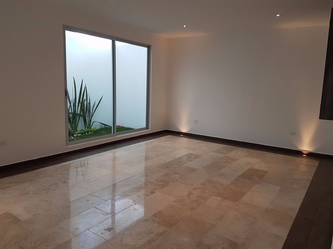 CASA EN RENTA EN PUEBLA, FRACCIONAMIENTO LOMAS DE ANGELOPOLIS III - 2
