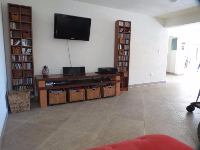CASA EN RENTA EN PUEBLA, HERMOSA Y AMPLIA EN FRACC LOS VIÑEDOS - 3