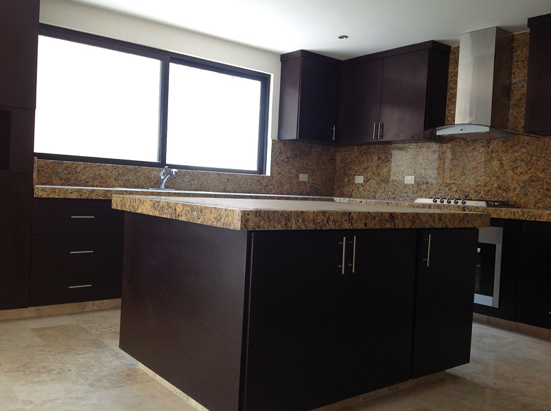 CASA EN VENTA EN PUEBLA, FRACCIONAMIENTO LOMAS DE ANGELOPOLIS - 3