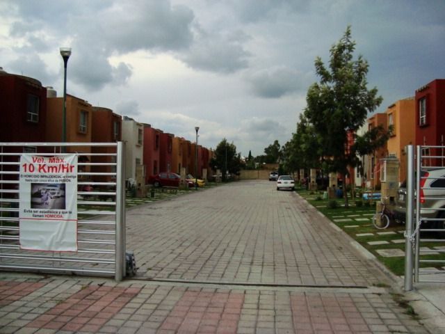 CASA EN VENTA EN PUEBLA, FRACCIONAMIENTO EX HACIENDA DEL ANGEL — foto 2