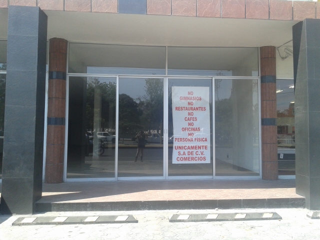LOCAL EN RENTA EN PUEBLA,CERCA DE PLAZA DORADA, COL BELLA VISTA - 1