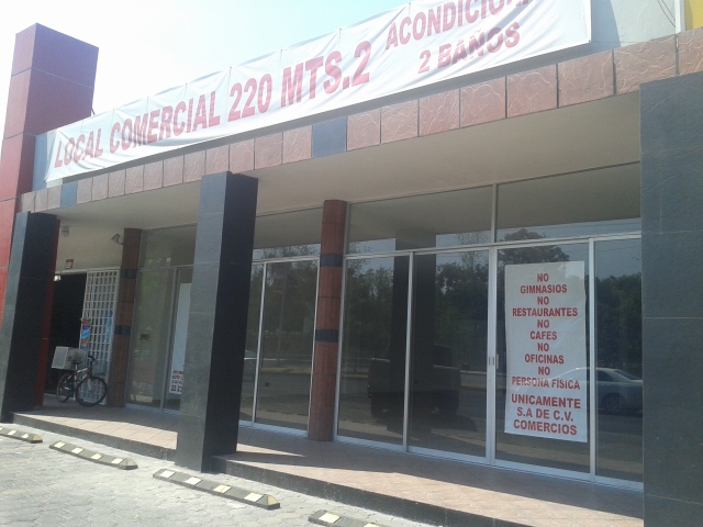 LOCAL EN RENTA EN PUEBLA,CERCA DE PLAZA DORADA, COL BELLA VISTA - 3